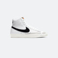W Nike Blazer Mid '77