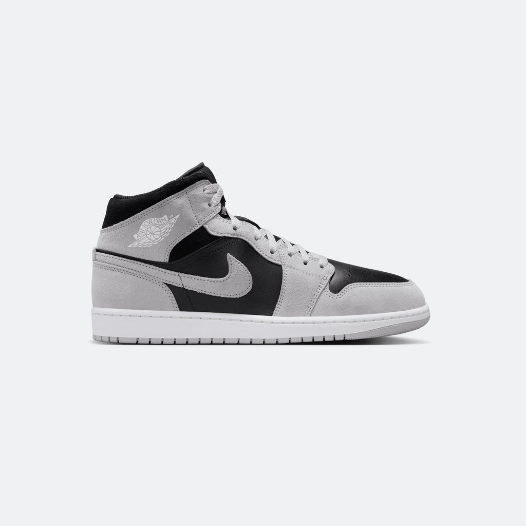 Jordan 1 Mid "Smoke Grey"