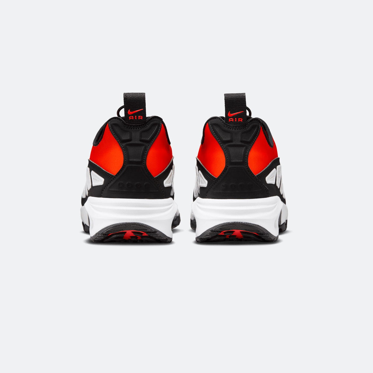 W Nike Air Max SNDR "Bright Crimson"