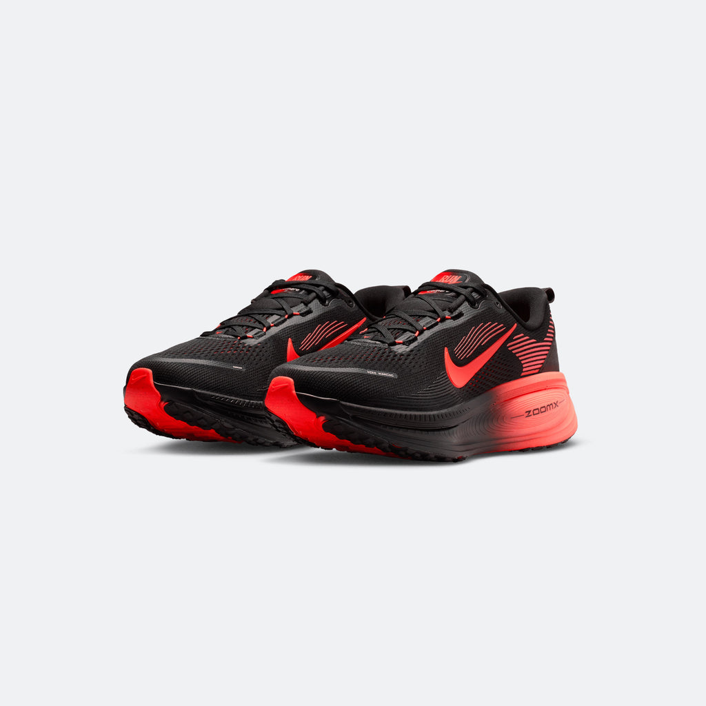 Nike Vomero 18 "Bred"