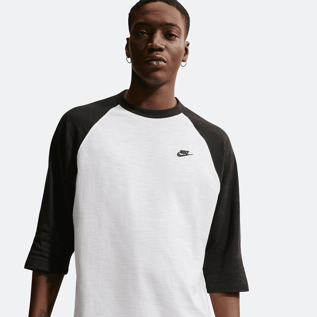 Nike Sportswear Club 3/4-Sleeve Raglan Top