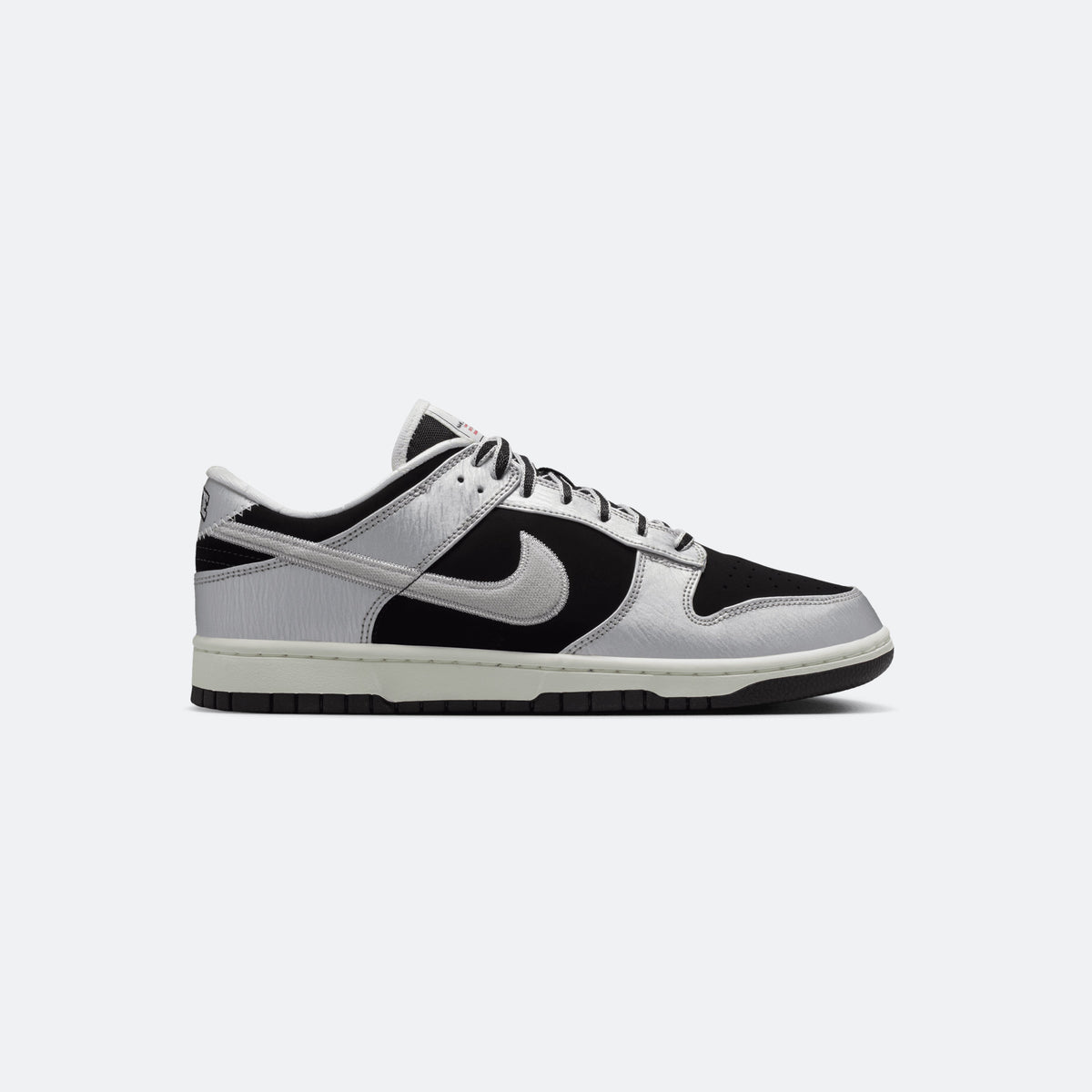 Nike Dunk Low "Starter Jacket"