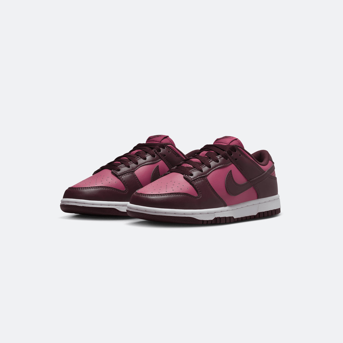 W Nike Dunk Low "Sweet Beet"