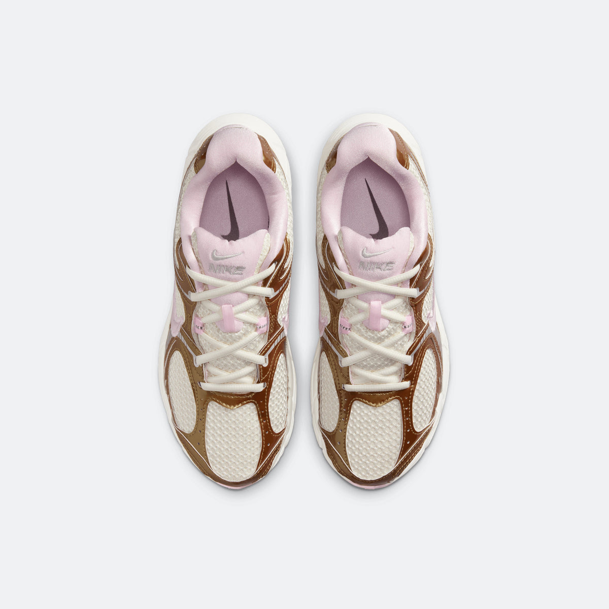 W Nike V5 RNR "Filbert/Lt Thistle"