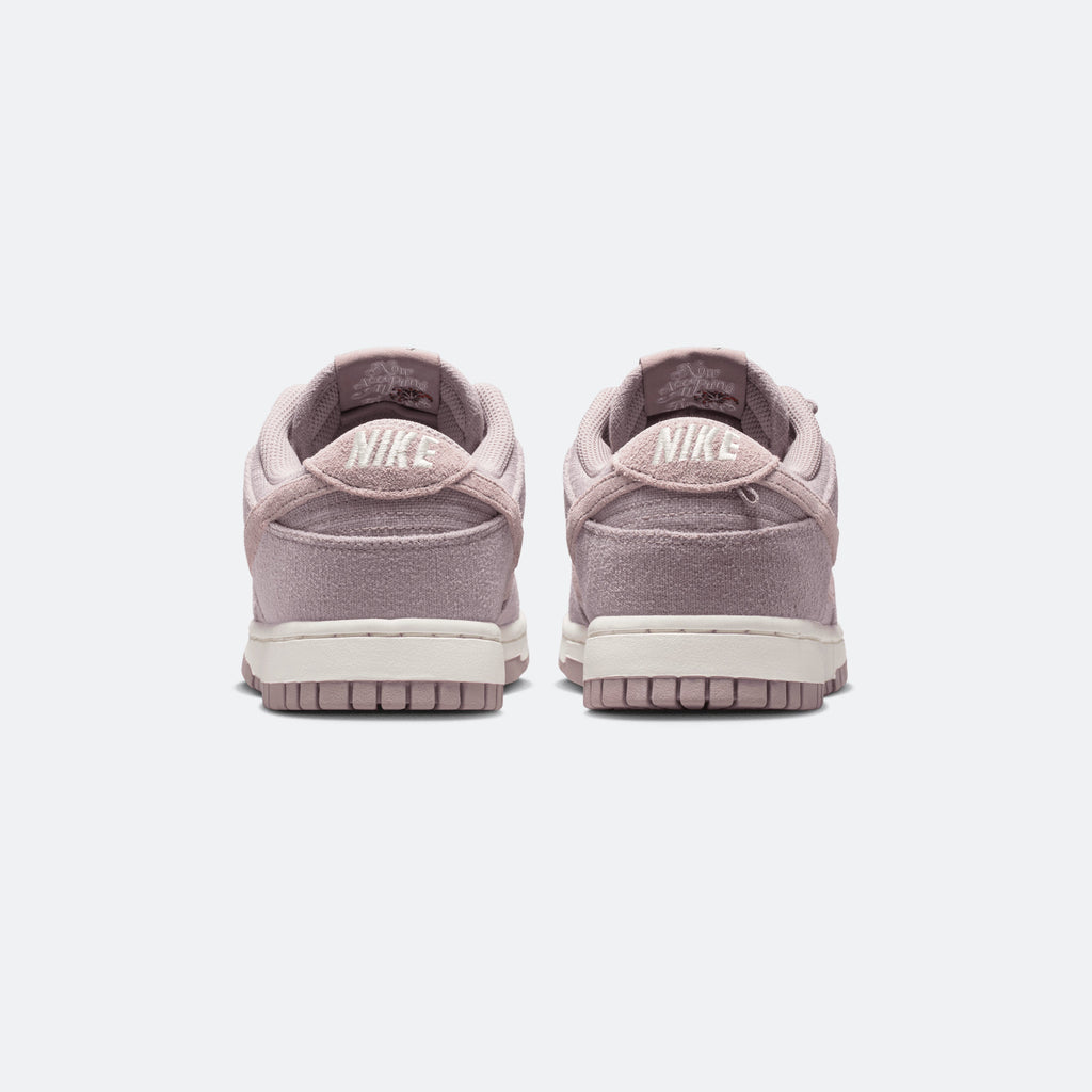 W Nike Dunk Low "Flowers"