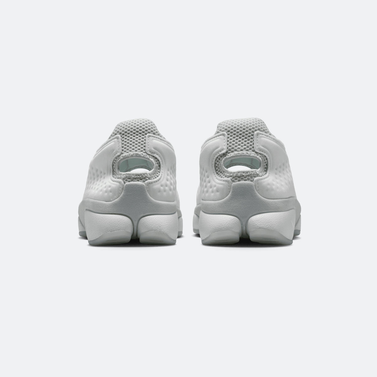 W Nike Rift 2 "White Swan"