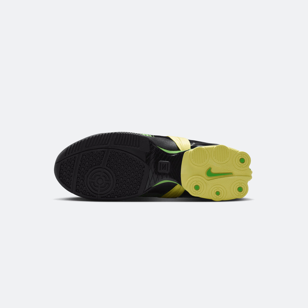 W Nike Total 90 Shox Magia "Black Yellow Diamond"