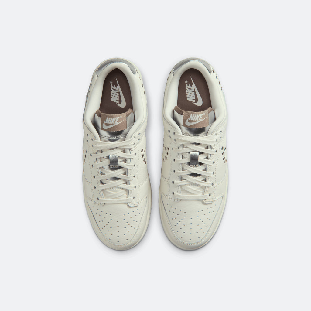 W Nike Dunk Low "Sail Metallic"