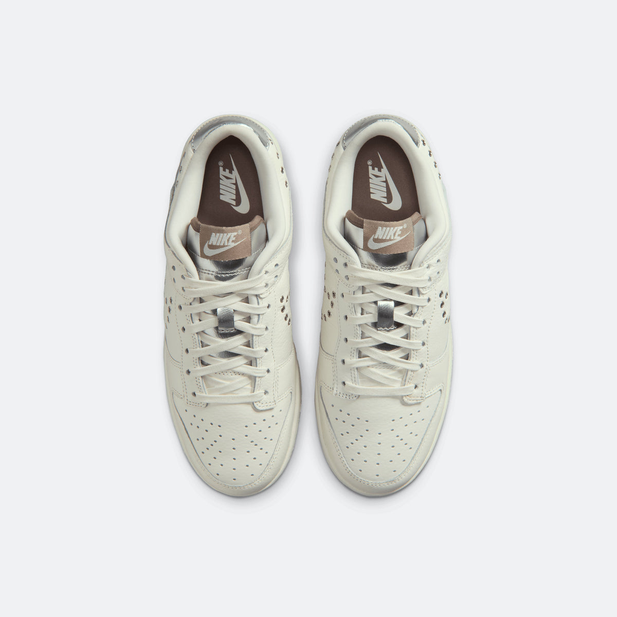 W Nike Dunk Low "Sail Metallic"