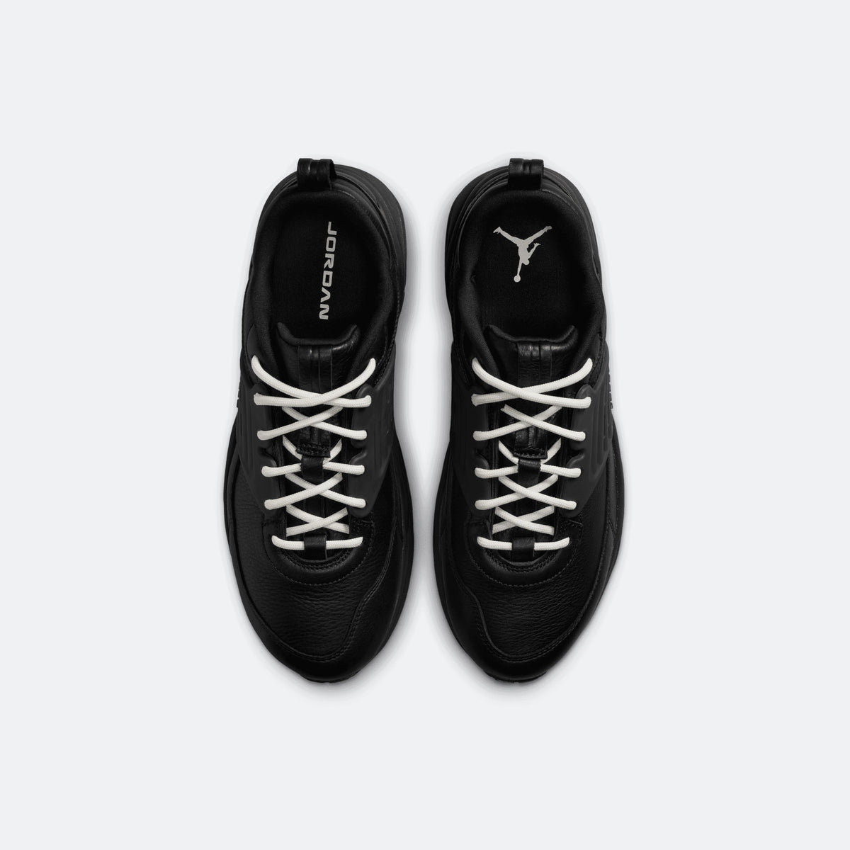 Jordan Trunner O/S SP "Black Cat"