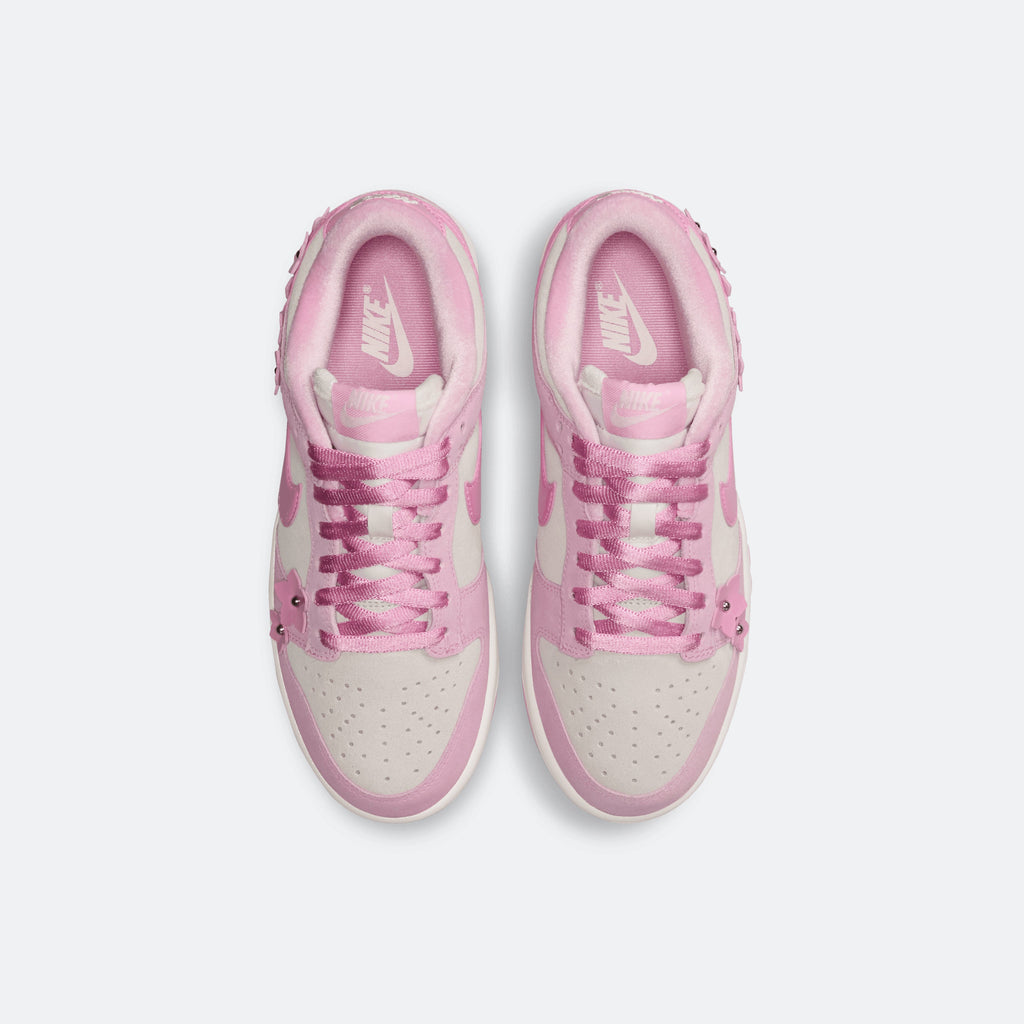W Nike Dunk Low SE "Florette"