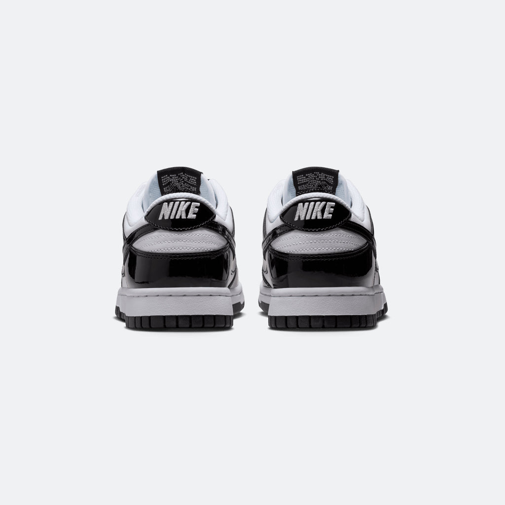 W Nike Dunk Patent "Panda"