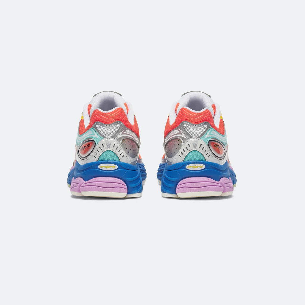 Saucony Progrid Omni 9 "Orange"